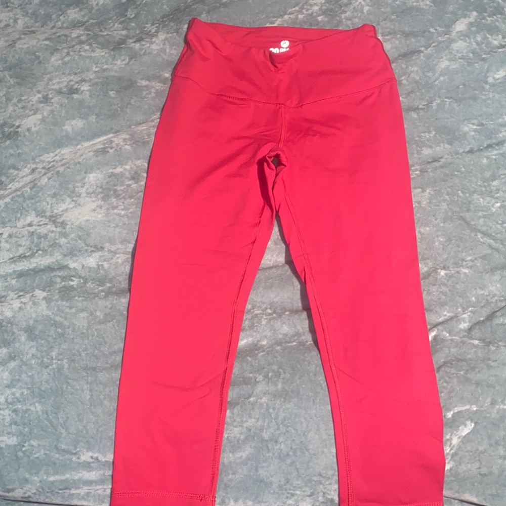 90 degrees Pink Capri